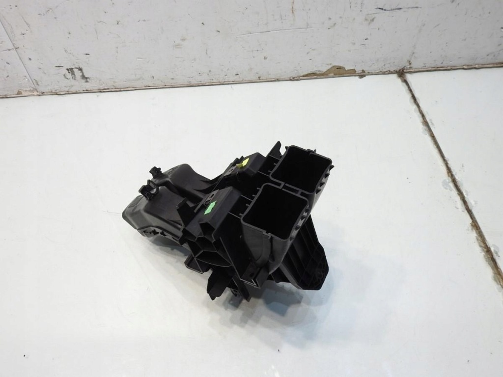 фото №6, Обдув впуск воздухозаборник воздуха peugeot 508 i 9686454780