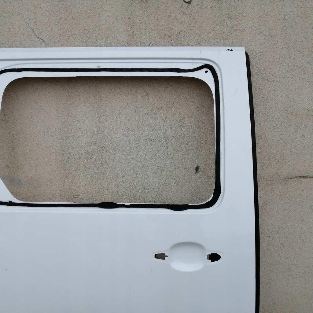 фото №11, Двері jumpy expert proace 16- задня bok правий короткий