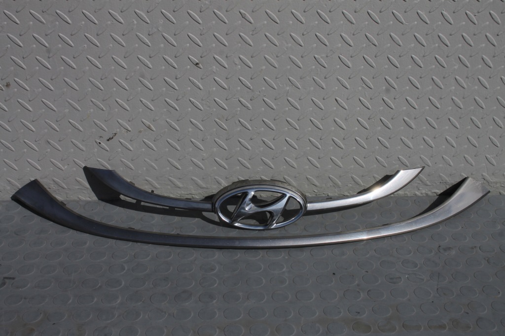 фото №1, Молдинг хром решітка емблема hyundai i30 ii 11-14
