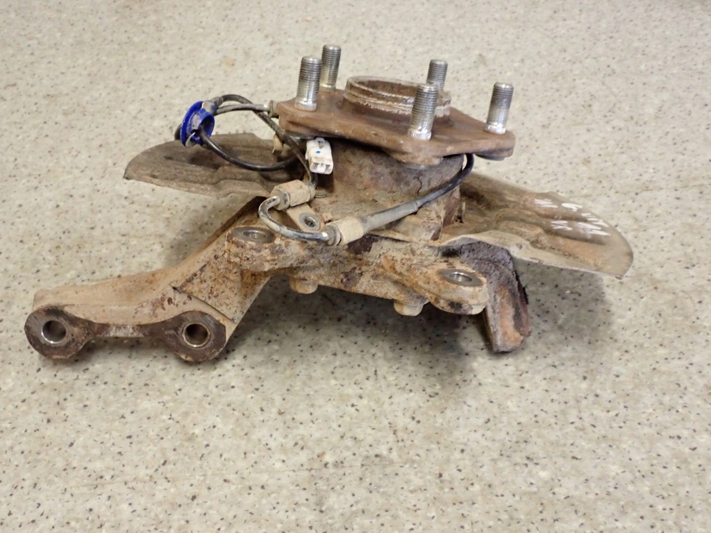 фото №5, Grand vitara ii 09- 1.9d поворотный кулак передняя правая