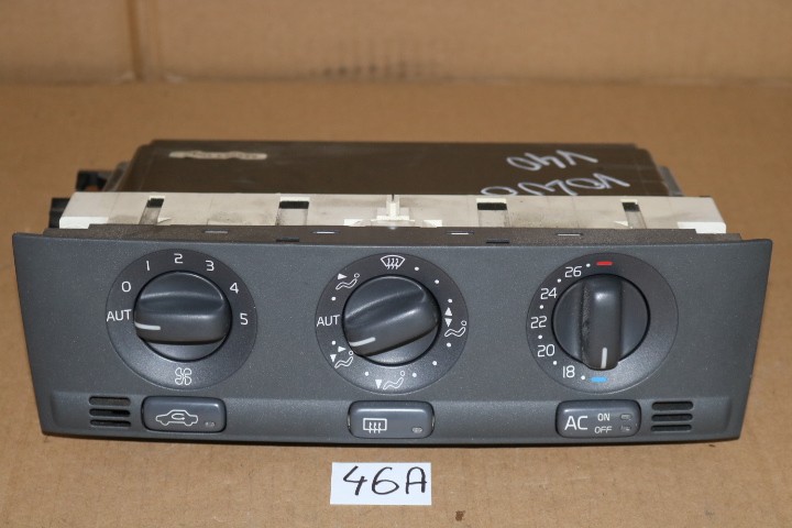 фото №1, Volvo v40 панель управление обдув кондиционера