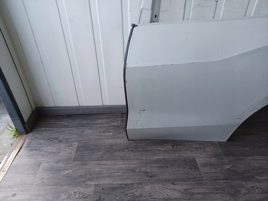 фото №10, Дверь ---- bmw x5 g05 ---- задние левая ----