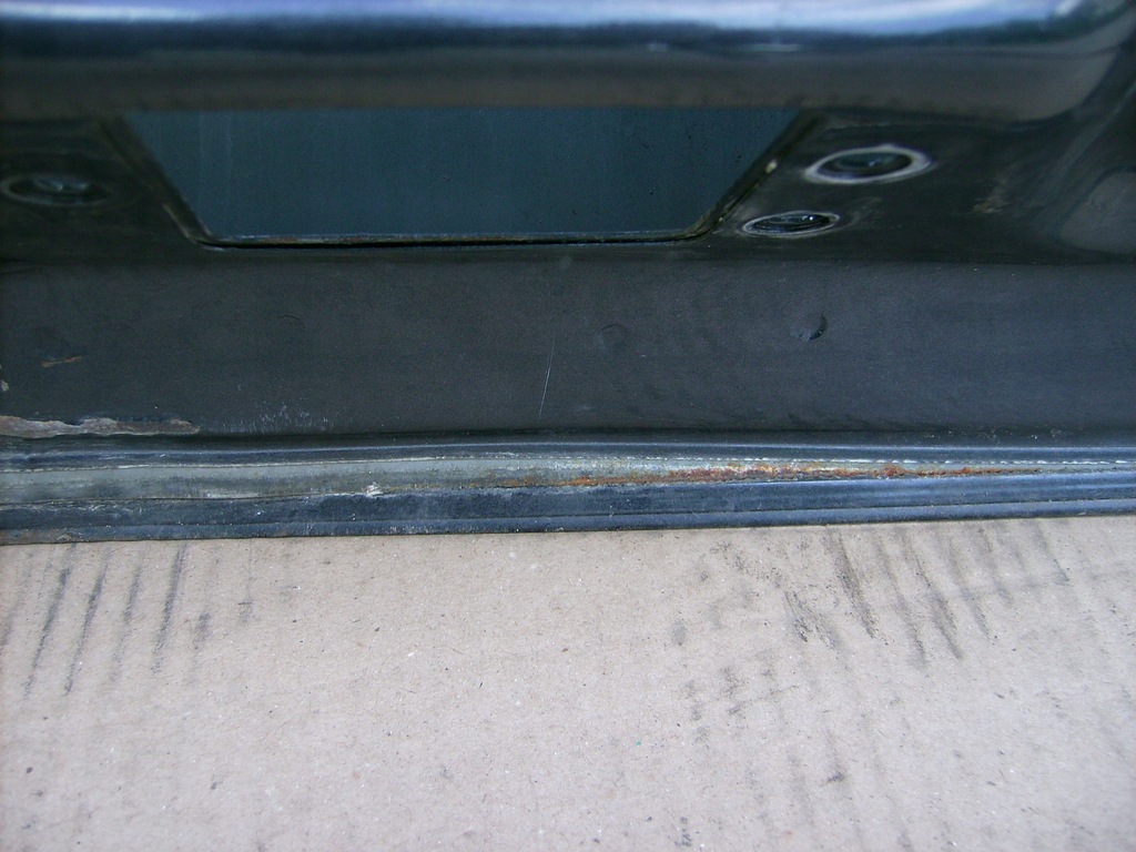 фото №11, Крышка багажника багажника задняя 1e2 toyota avensis verso 01-03r