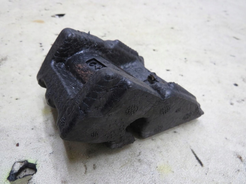 фото №5, Шумоизоляция жабо правое bmw 6 f06 f12 f13 7239242-02