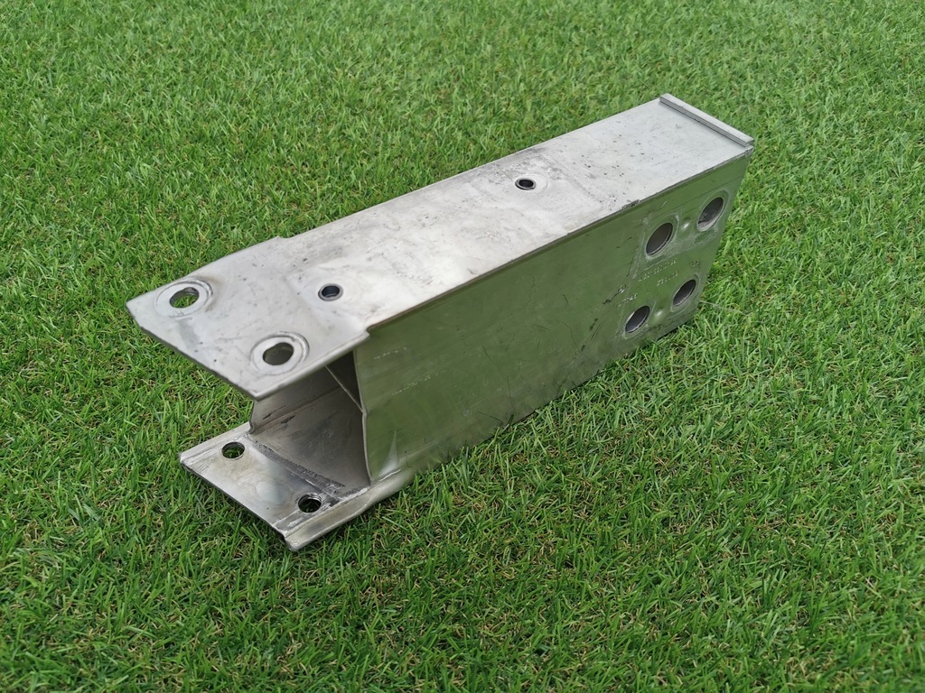 фото №15, New mercedes-benz c w206 передняя часть left распорка a2066209300 original