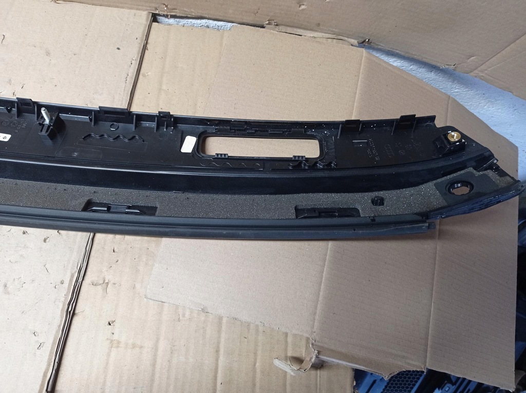 фото №7, Молдинг передньої скло audi a5 s5