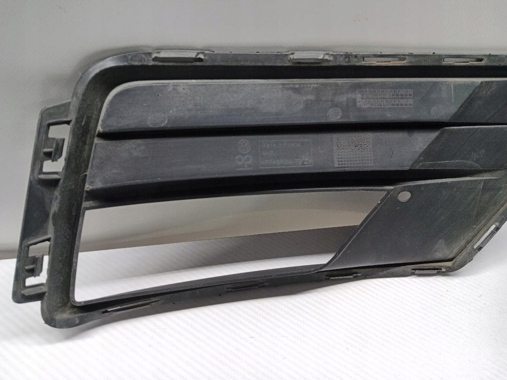 фото №9, Решётка бампера левая vw caddy 3 2k5853665f