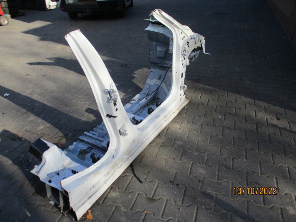 фото №5, Renault clio v hb поріг правий блок двигуна