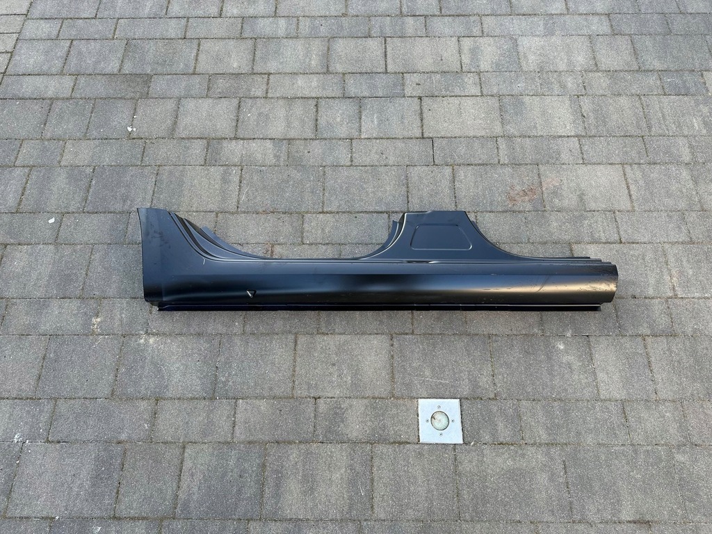 фото №1, Skoda octavia iii поріг правий обшивка праве