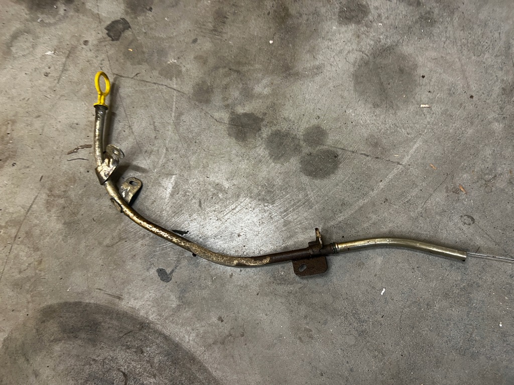 фото №1, Щуп щуп уровня масла dacia duster ii 1.0 tce