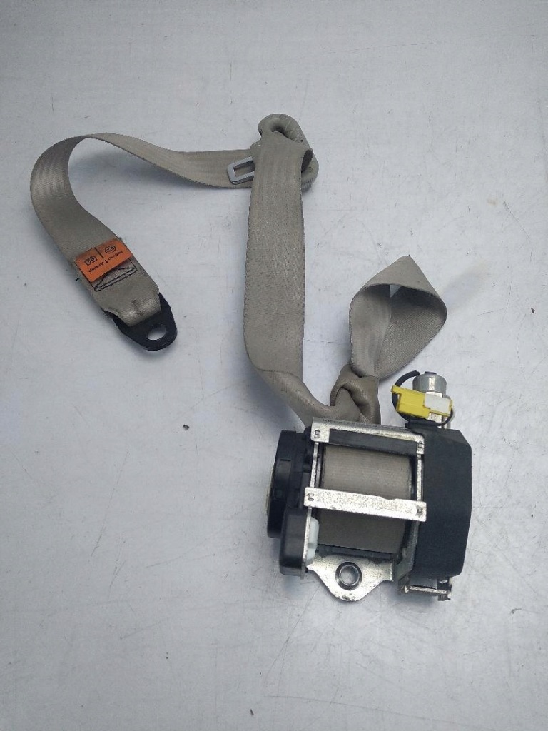 фото №1, Pas безопасности перед lancia lybra c481