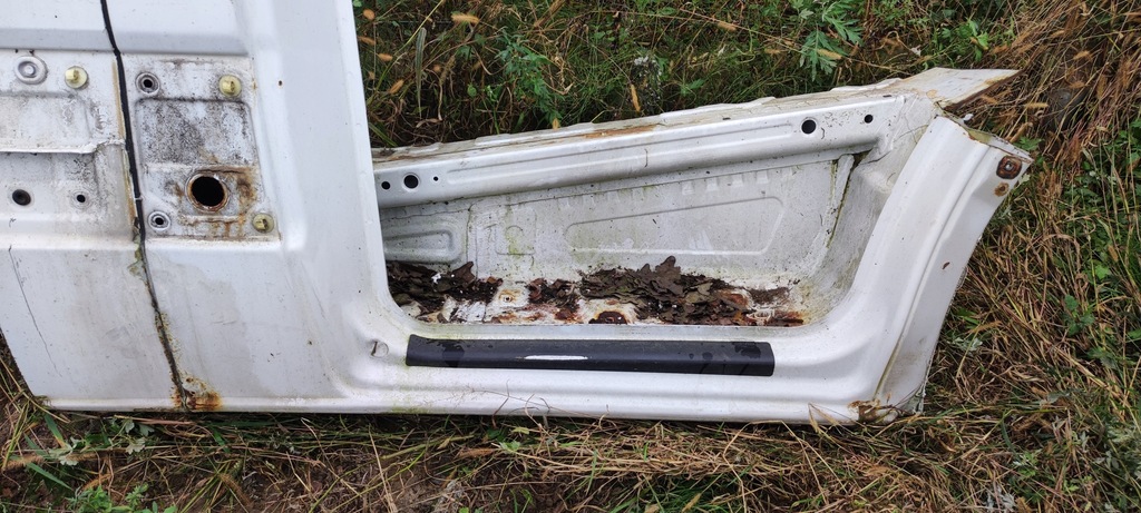 фото №3, Sprinter w906 порог правый блок двигателя подножка