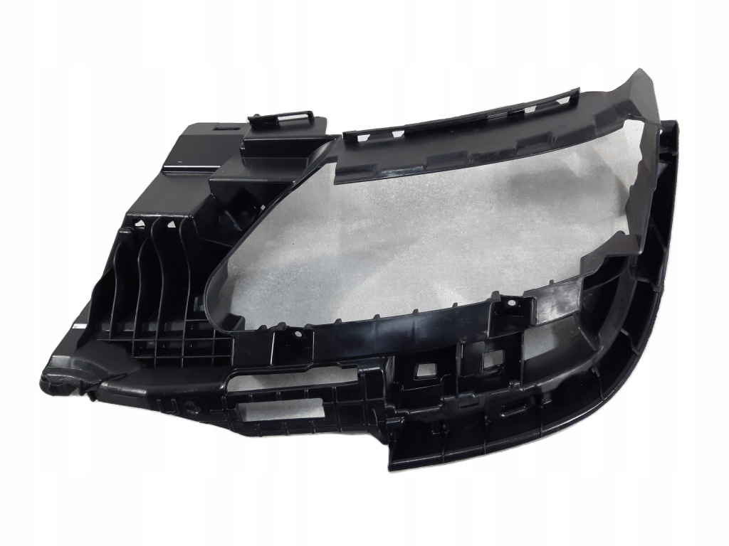 Купити Audi a4 b9 кронштейн  кронштейн вихлоп ліва 8w0807347d