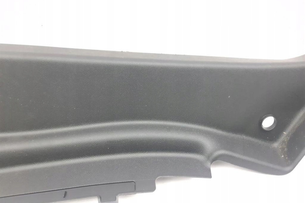 фото №11, Задня ліва молдинг декоративна поріг citroën c5 aircross 9821998777 1.2l