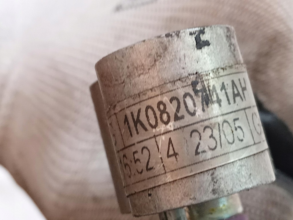 фото №4, Шланг кондиционера vw golf v 2.0 gti