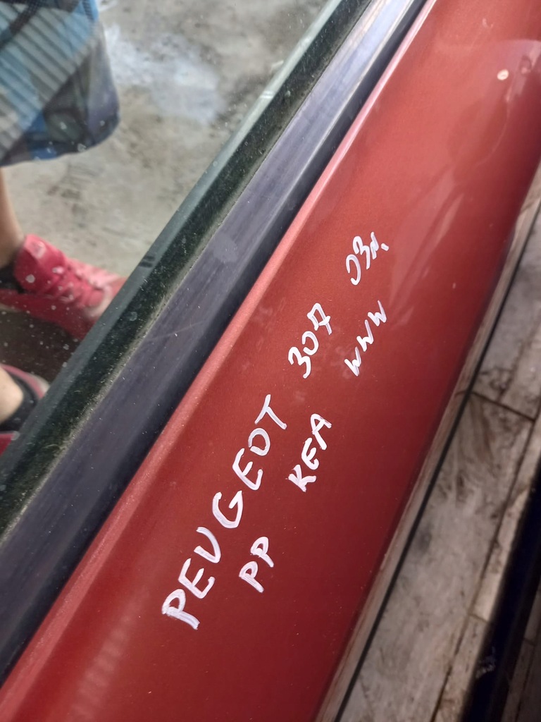 фото №9, Двері правий перед peugeot 307 02r. keac 3d