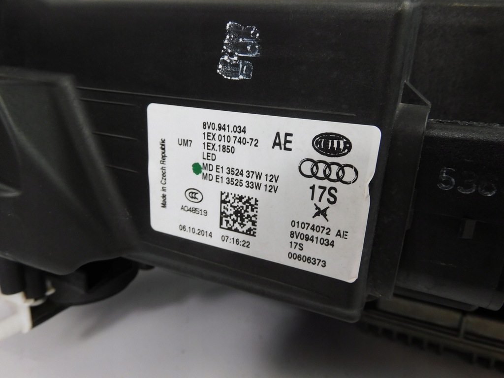 фото №16, Audi a3 8v лампа правая левая full led przed lift