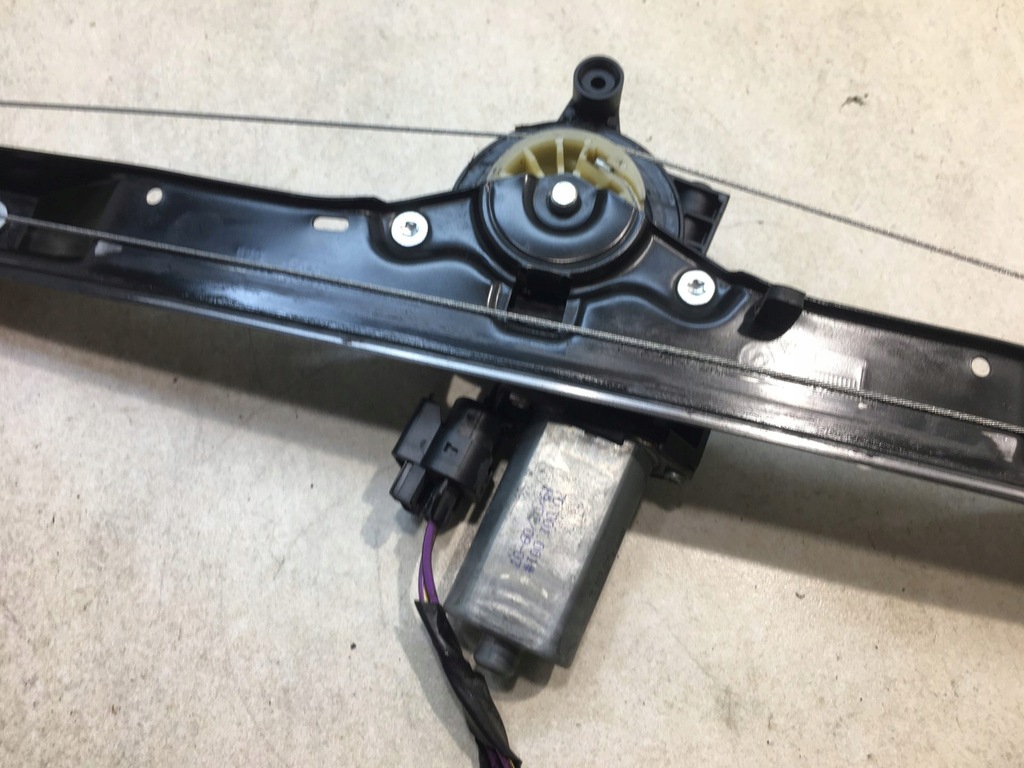 фото №6, Подъемник стекло правый перед grande punto