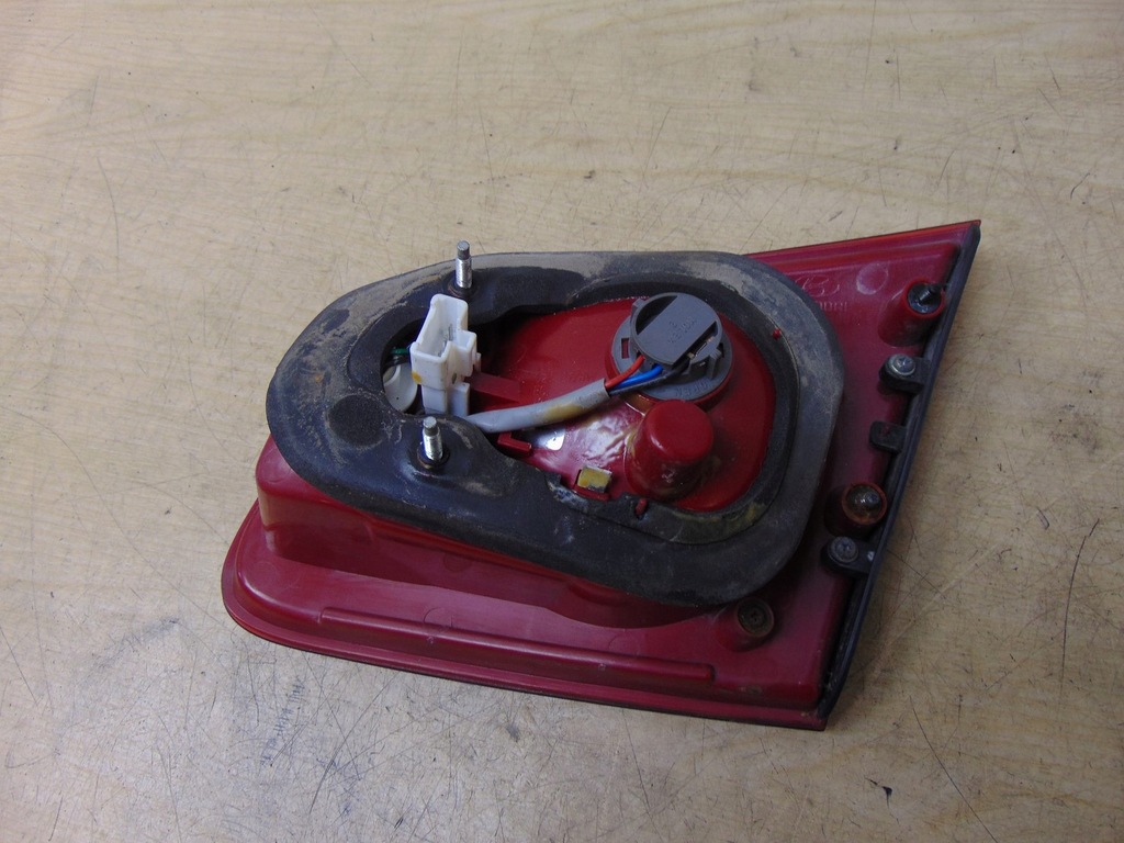 фото №12, Лампа ліва задня w кришка hyundai santa fe ii europa