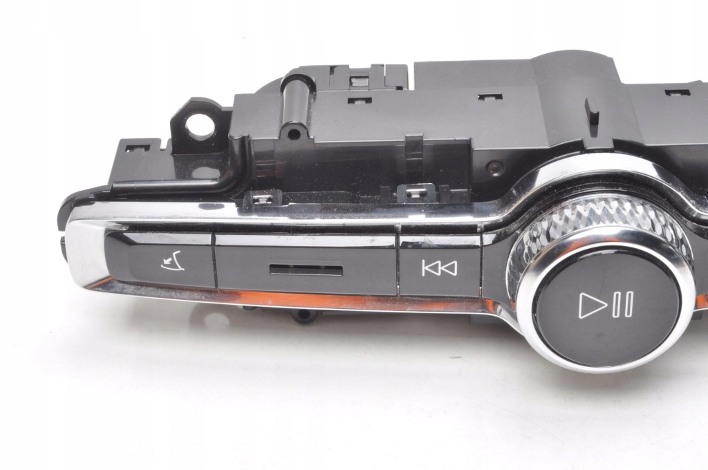 фото №5, Volvo xc90 ii панель радіо p31346790