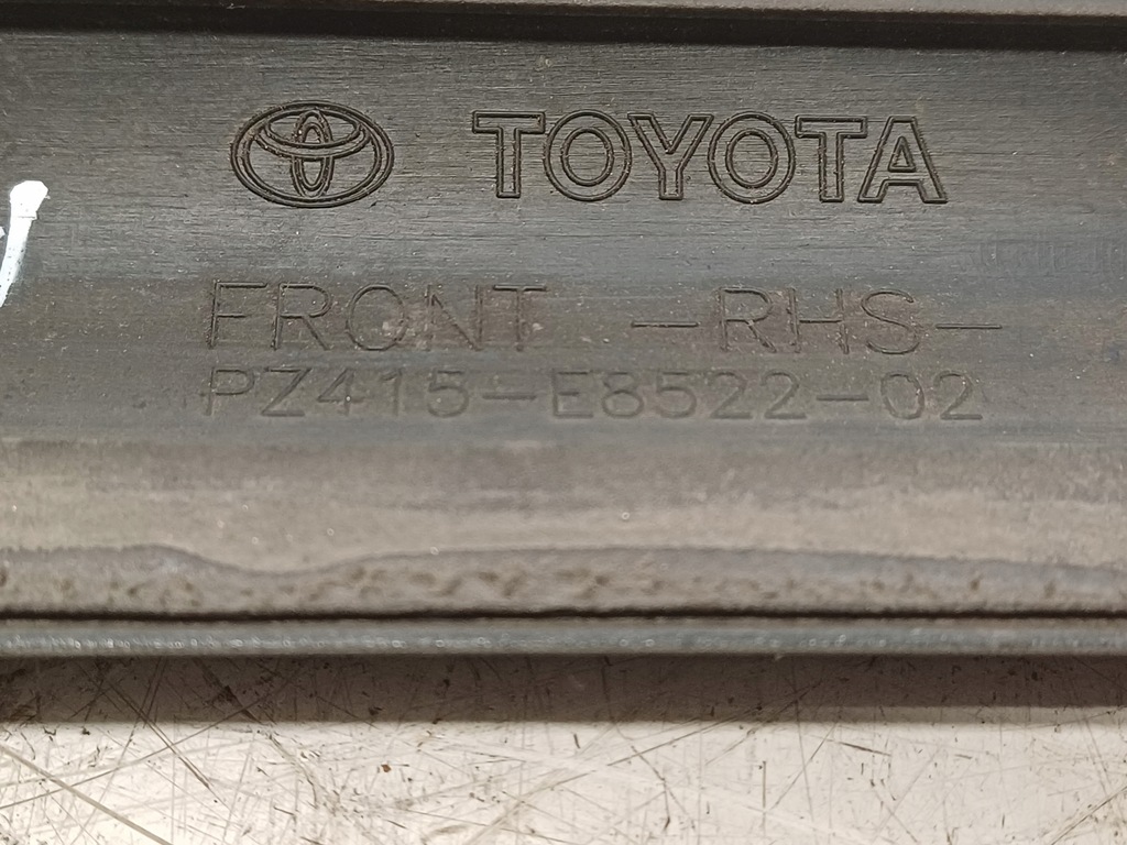 фото №6, Toyota corolla verso 04-09 молдинг дверь правая pz415e852202