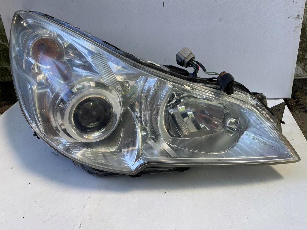 фото №1, Subaru legacy outback ксенон права лампа перед