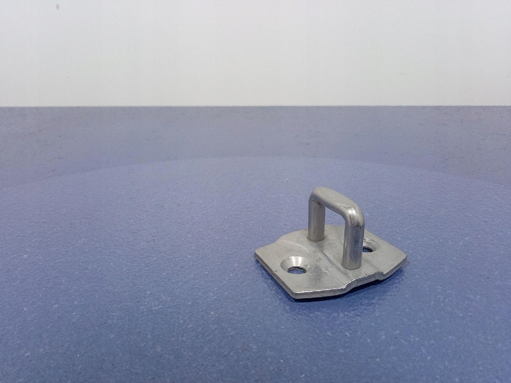 Купить Bmw m2 f87 f22 засов дверь 731254