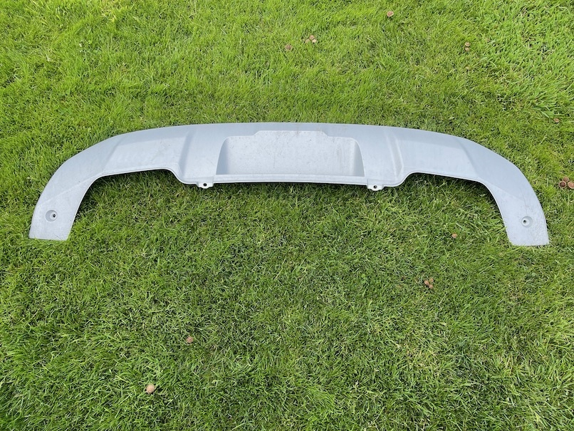 фото №1, Audi q2 81a накладка w бампер задній оригінал