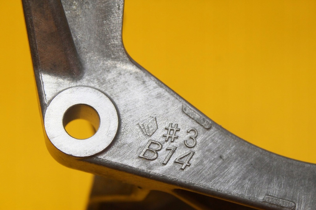 фото №8, Кронштейн основа генератора subaru forester 2.5 fb25