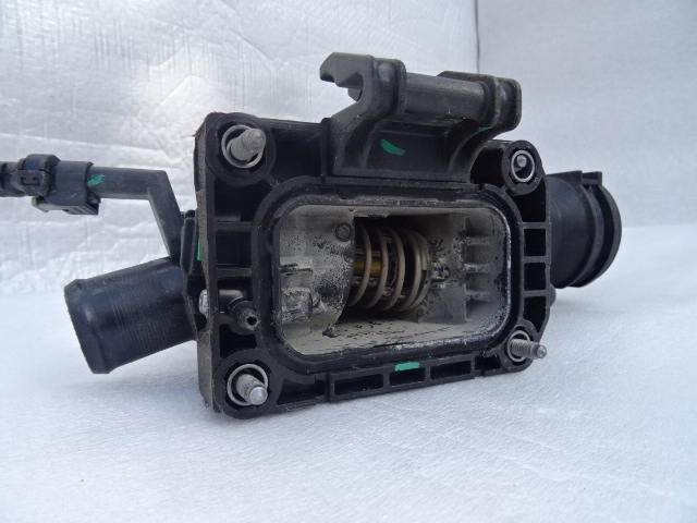 фото №11, Opel peugeot корпус термостата 1.5 blue hdi 9812113780