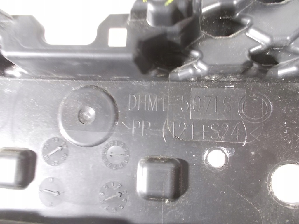 фото №12, Решітка радіатора хром правий mazda 2 iii dj dl mazda demio iv lift 19-23 оригінал