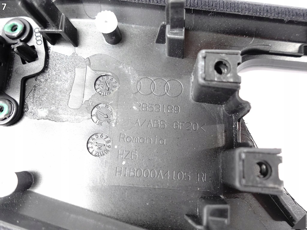 фото №8, Audi a5 s5 f5 8w6 8w2 a4 s4 8w0 b9 15- молдинг dekor панели приборной панели le2