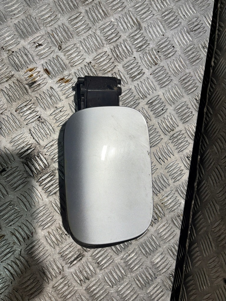 фото №1, Renault logan iii захист кришка заливної пального 148067154r