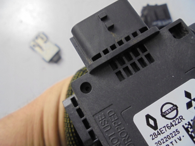 фото №4, Радар датчик задняя renault clio v гибрид 19-