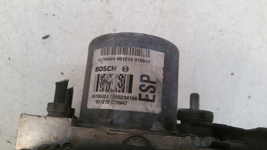 фото №4, Насос abs 55700424 fiat grande punto