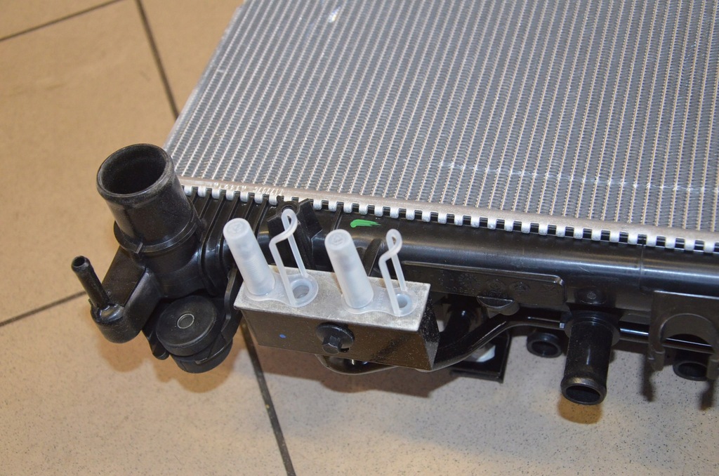 фото №5, Радиатор радиатор wrangler jl etorque 3.6t