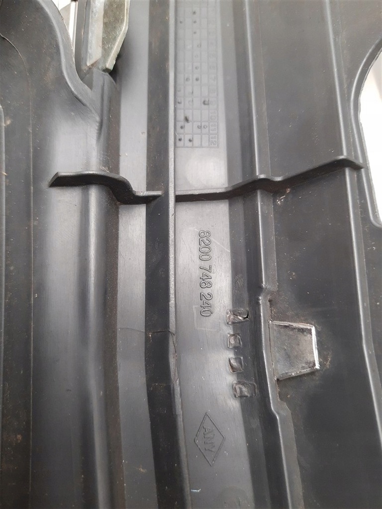 фото №7, Решётка радиатора решётка радиатора dacia logan lift 2008-2012 8200740240