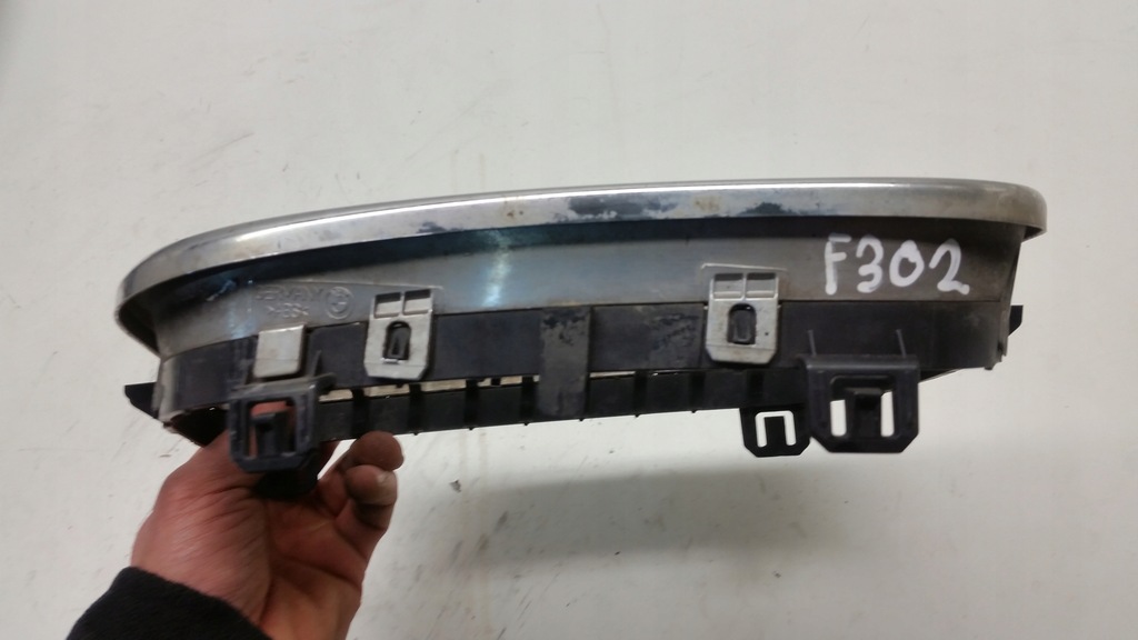 фото №11, Решётка радиатора решётка впуск воздуха правая bmw 1 e81 e87 51137128614 europa ładna