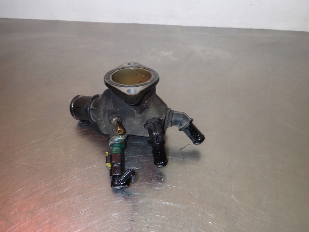 фото №1, Корпус термостата opel zafira b