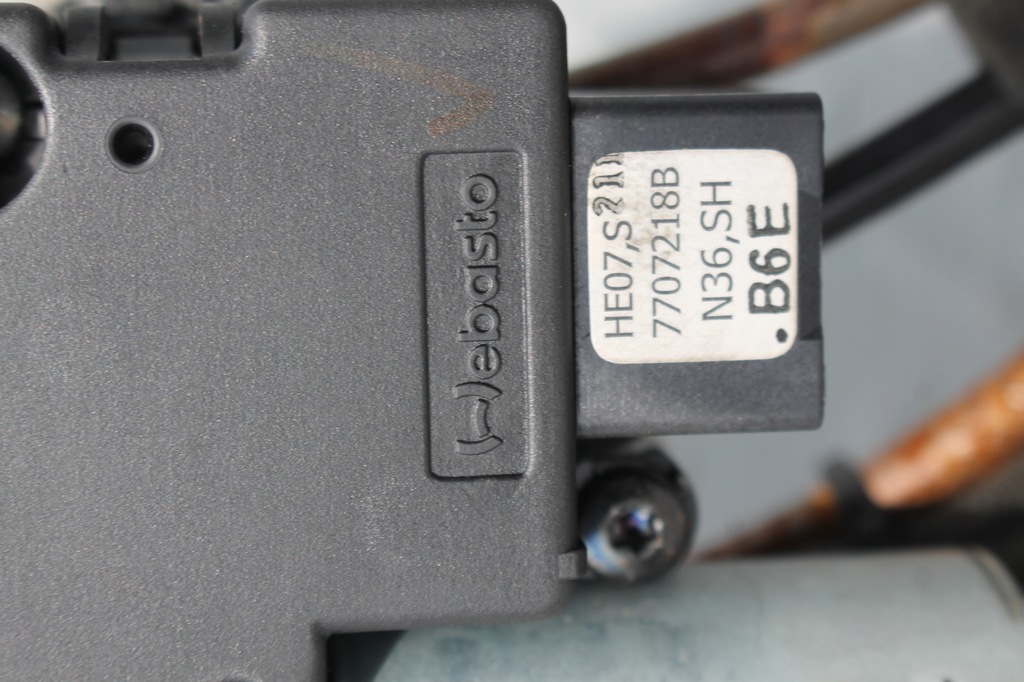 фото №8, Шторка панорамы крыша hyundai i40 kombi 11-19