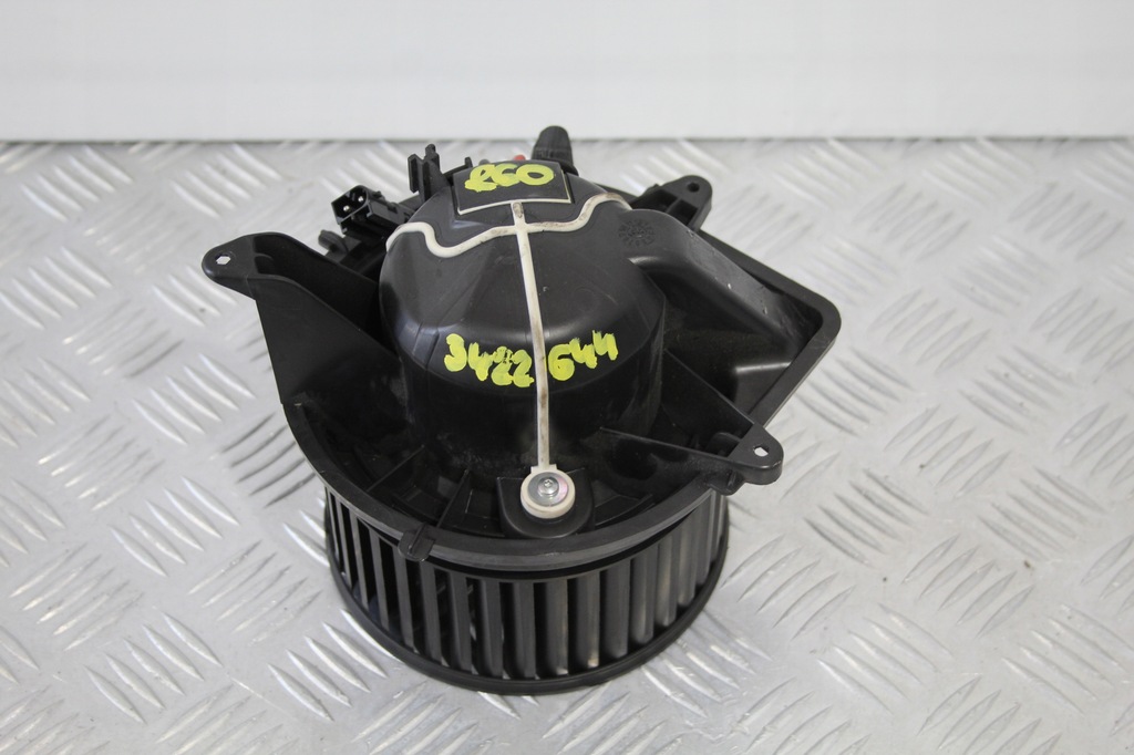 фото №1, Воздуходувка отопителя mini countryman r60 n47 3422644