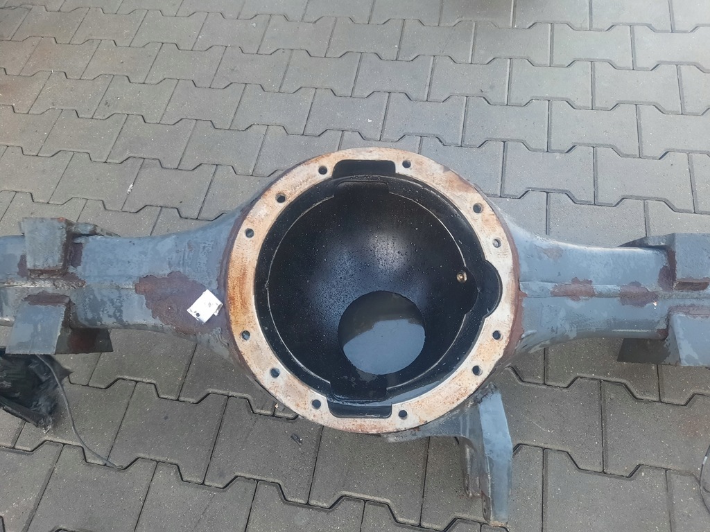 фото №4, Корпус міст балка мосту renault midlum gama d r19.5