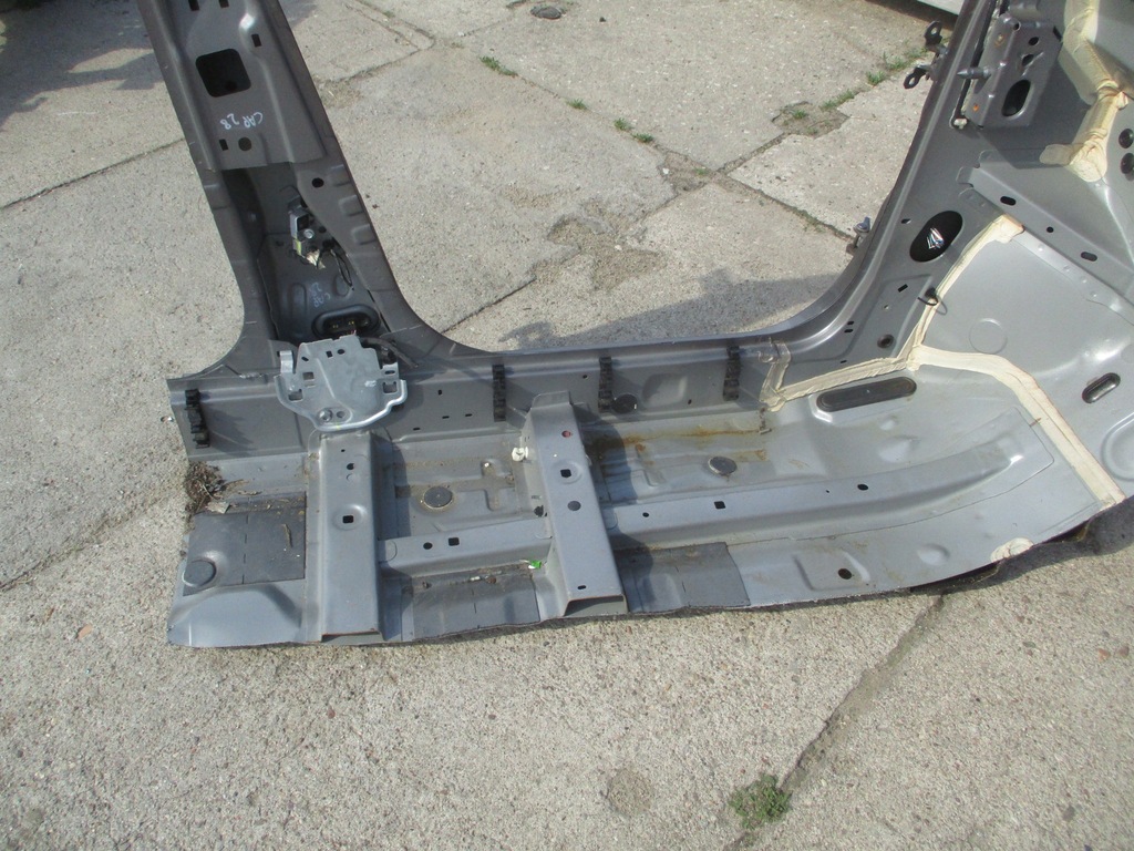 фото №4, Renault captur i порог левый 2x блок двигателя 13-19 rok tekng