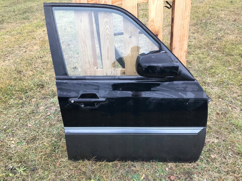 фото №1, Hyundai terracan дверь перед правое eb чёрные