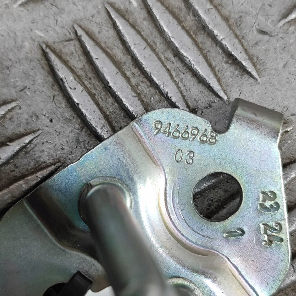 фото №7, Bmw 5 g60 2025 засов замка дверь задних