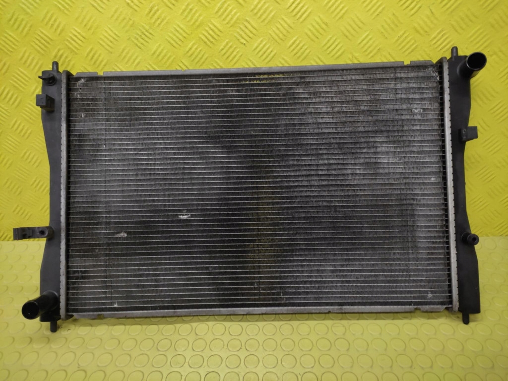 Smart forfour 1.5 cdi радіатор води в Україні