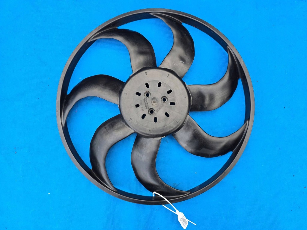 фото №1, Лопать вентилятор вентилятор корпус bmw f48 f39 g01 g05 mini 23163400