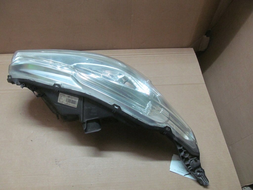 фото №14, Peugeot 208 12-15 фара лампа правий перед передня права c503