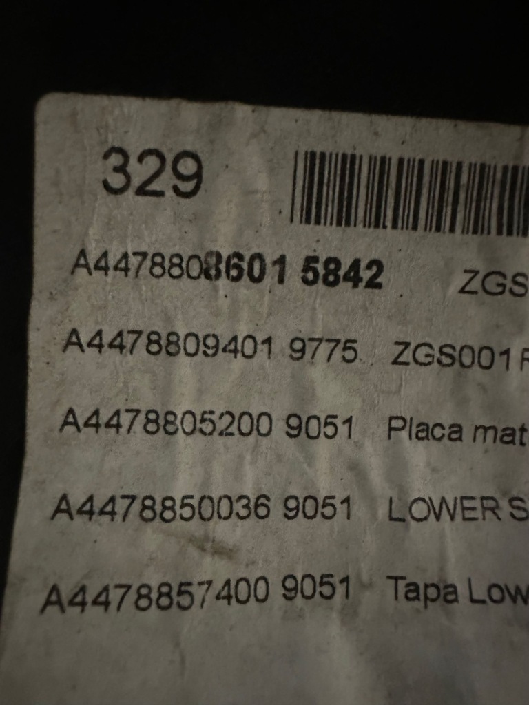 Mercedes v klasa 447 a447 w447 amg бампер передний перед плита накладка Доставка