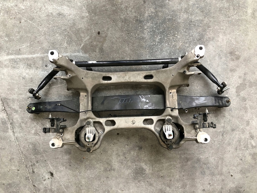 фото №1, Chevrolet corvette c7 подрамник подрамник рессора задняя